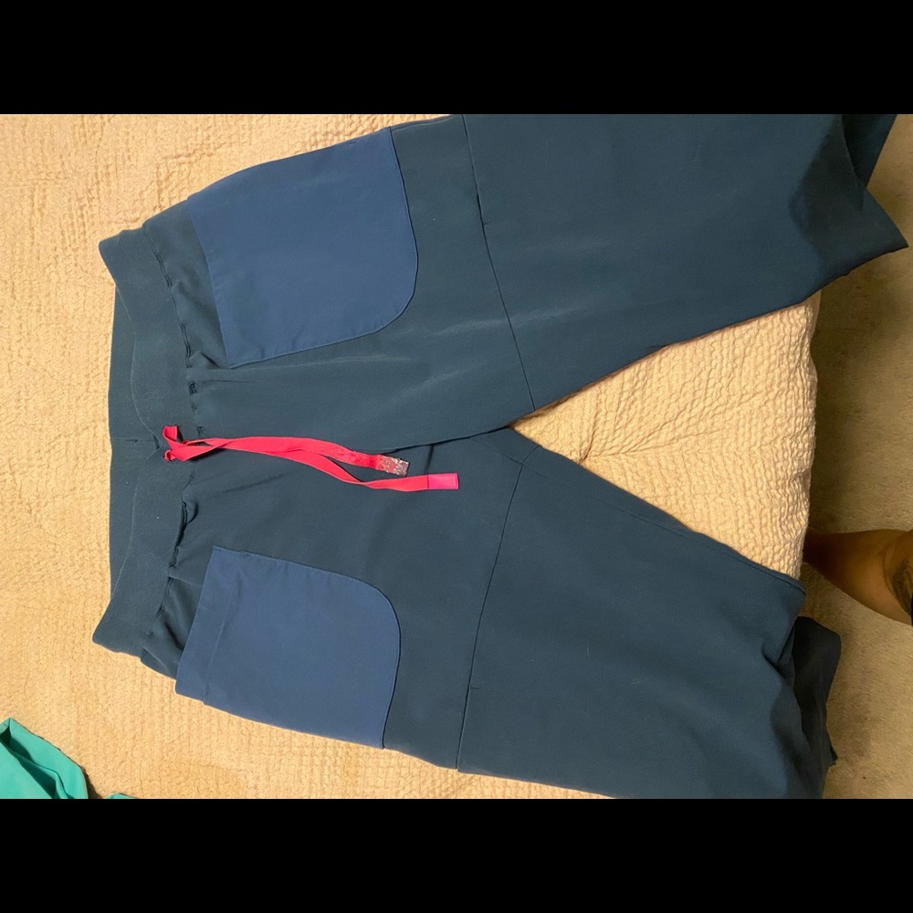 Limited edition mundri pant dark harbour